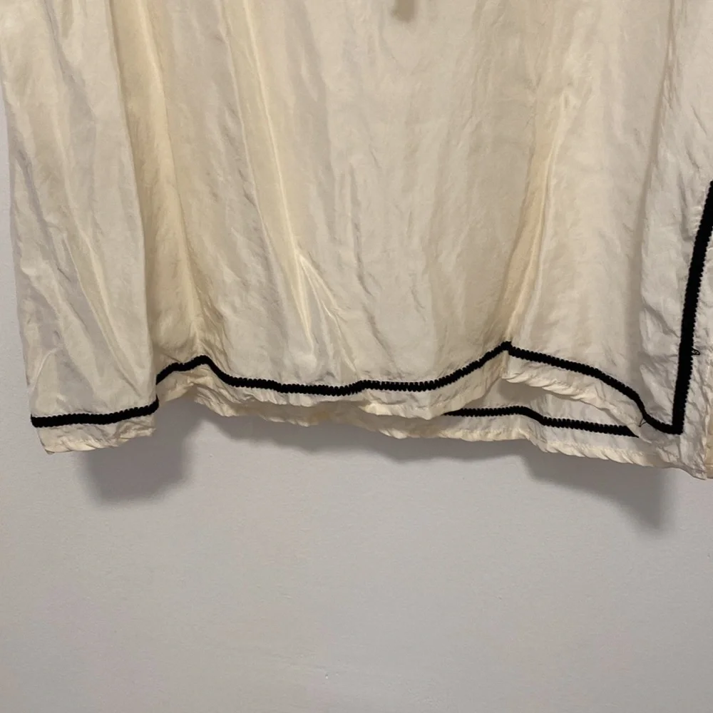 Top Classic Embroidered - Picture 4 of 8